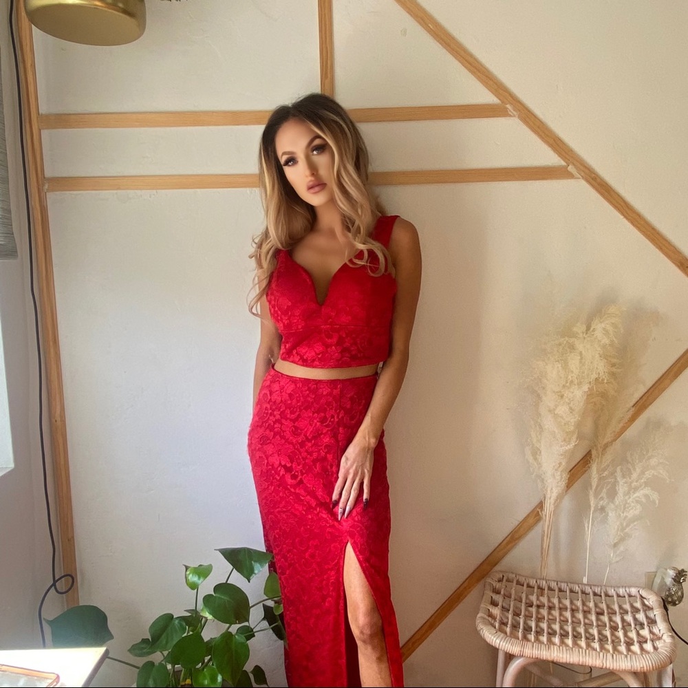 Prom dress / Christmas party cutout red dress.